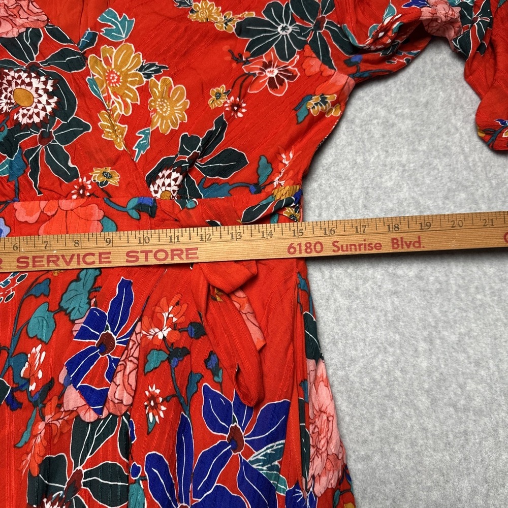 Anthropologie Boswell Textured Wrap Tunic Dress Red Floral Woman's Sz 12 - Picture 11 of 12